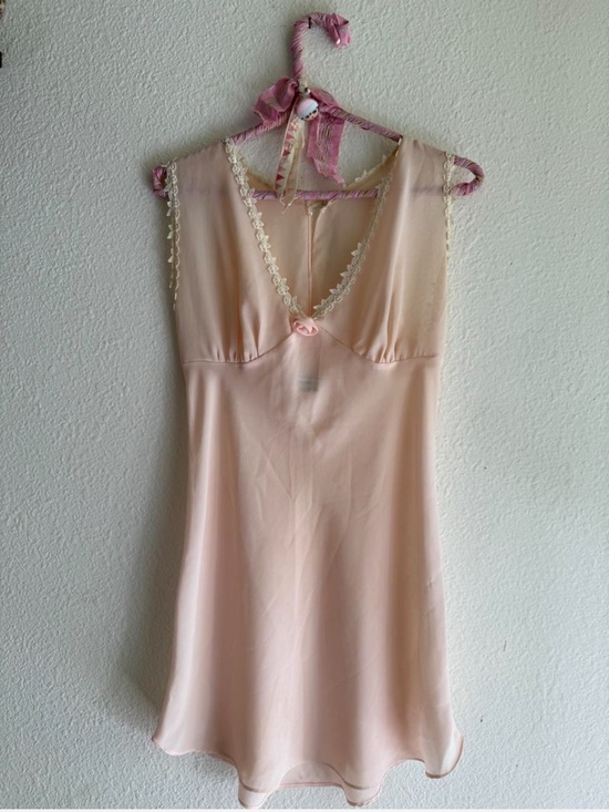 Private Luxuries Other - Vintage 1970s Sheer Pink Lace-Trim Mini Slip Dress Small